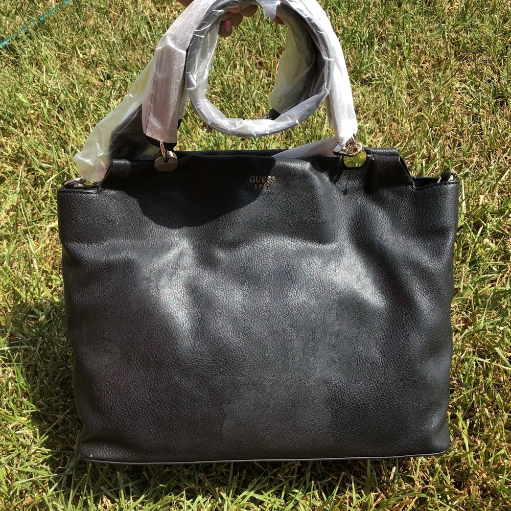 NEW Guess Black Totebag